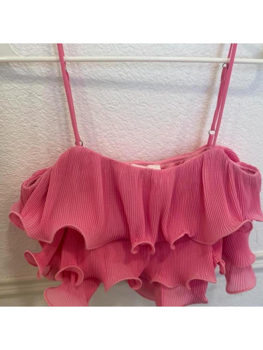 Better Be Pink Ribbed Ruffle Off-the-Shoulder Crop Top - Picture 4 of 5